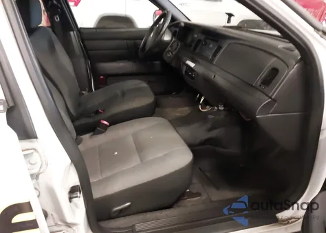 2009 Ford Crown Victoria Police/Police Interceptor z USA, uszkodzony, nr VIN 2FAHP71V79X143632